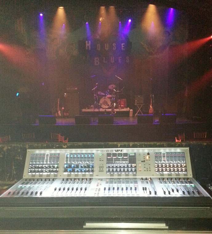 GPR sound console and illuminated live stage